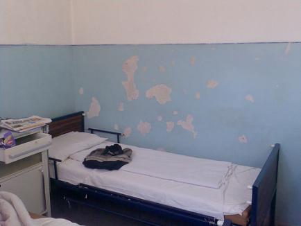 Un ONG al bolnavilor propune: aleşii să fie trataţi numai în spitale din România